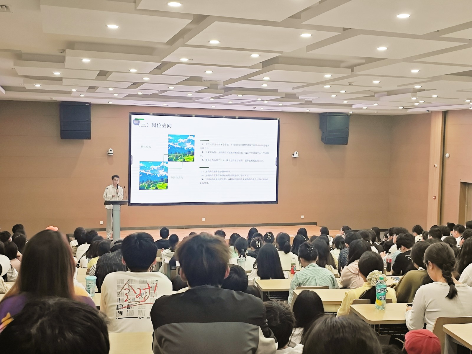 1744351669535232.jpg 1744351669535232.jpg