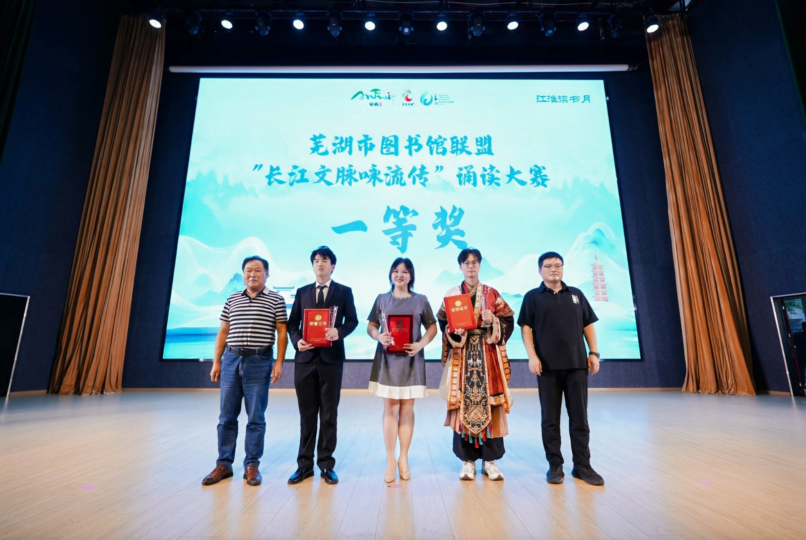 1759112273849514.jpg 1759112273849514.jpg