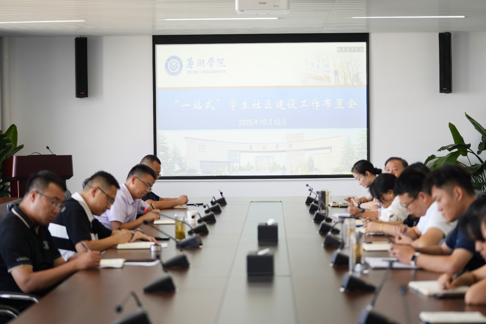 1760167163652155.jpg 1760167163652155.jpg